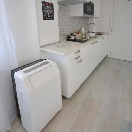 Ferienwohnung 3-Tourist House Bologna-Mansarda - Self Check-In Exterior foto