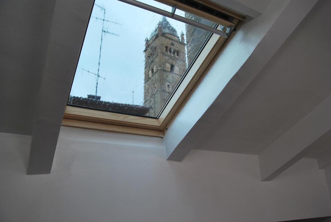 Apartamento 3-tourist House Bologna-mansarda - Self Check-in