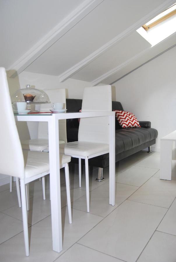 3-tourist House Bologna-mansarda - Self Check-in * Bolonia