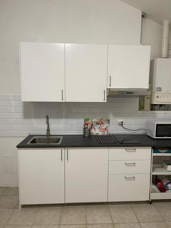 3-tourist House Bologna-mansarda - Self Check-in Apartamento *